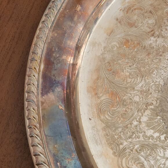 Vintage WM Rogers Silverplate 15"   Chip & Dip Vegetable Platter tray - Picture 10 of 15